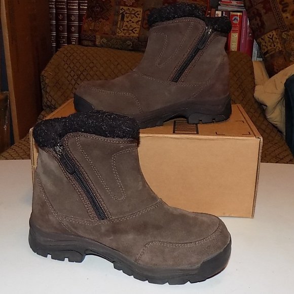 Sorel Waterfall brown suede boot EU38 US7 - Picture 2 of 15